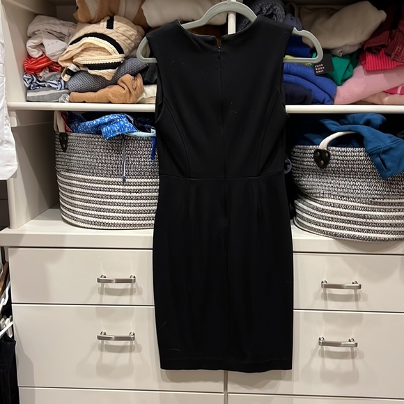 Banana Republic ponte knit dress - Picture 5 of 5